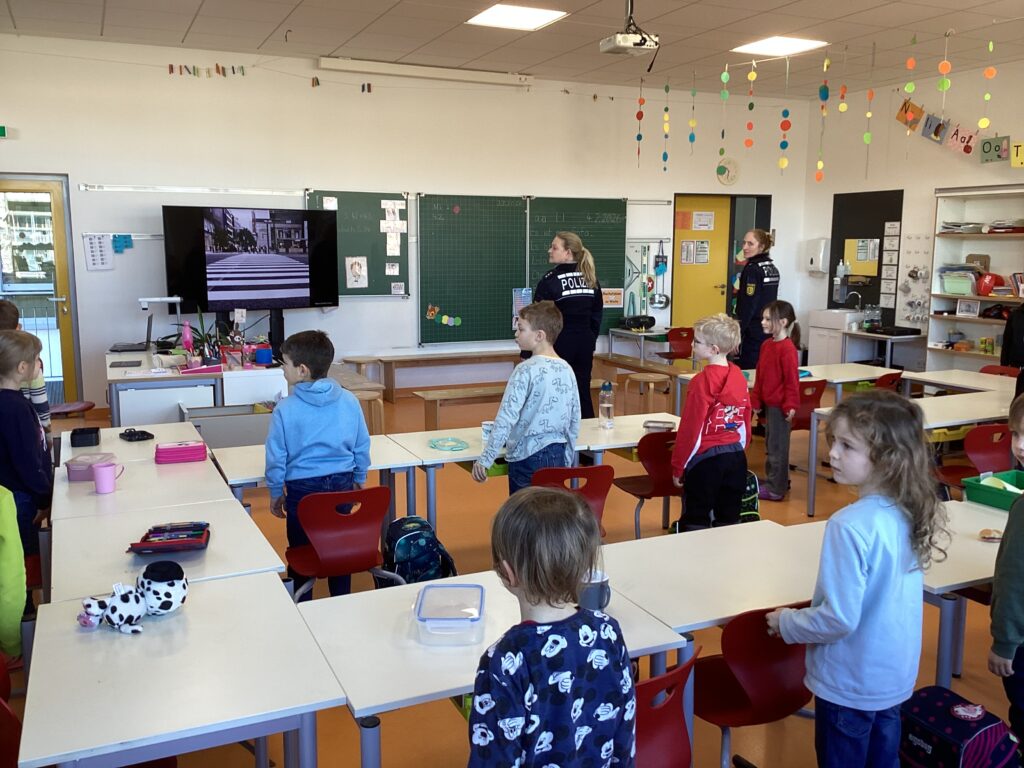 Richtig über die Straße gehen